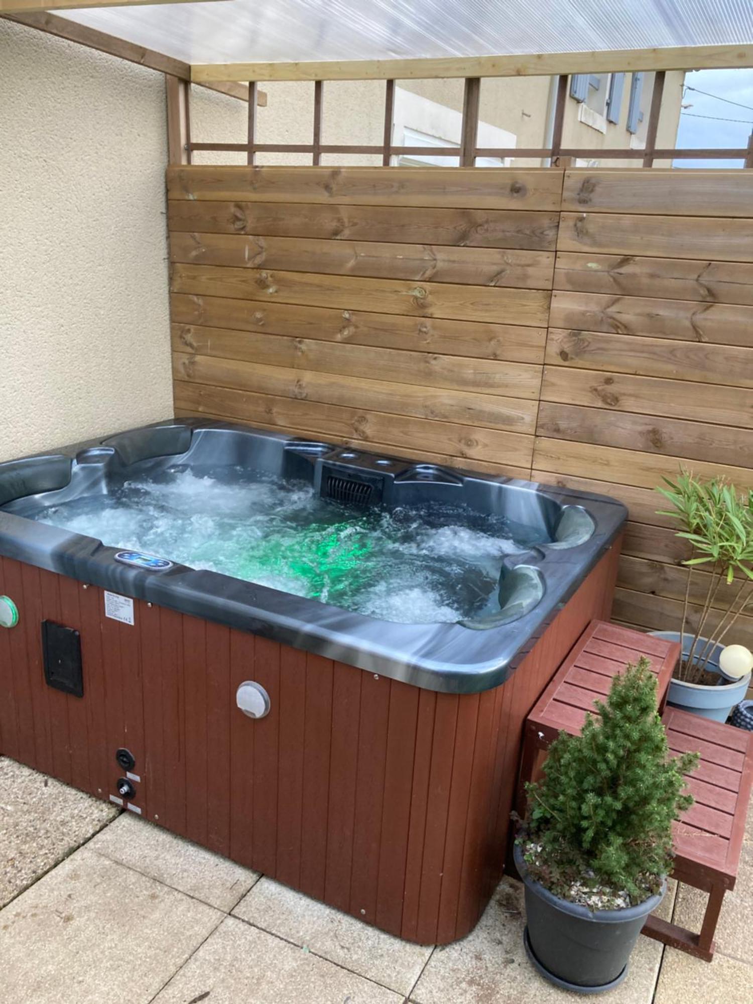 The Blue Lotus Gite And Spa Le Langon Esterno foto